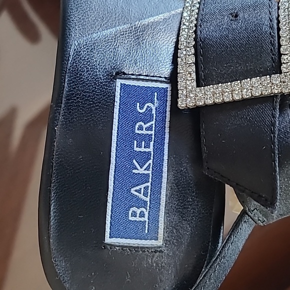 Brand new size 6 Bakers heels - Picture 4 of 7